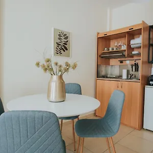 in-the-heart-of-thessaloniki-54622.hotels-of-thessaloniki.com/